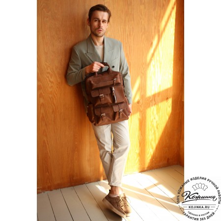 Кожаный рюкзак "Вассерман" (черный антик)